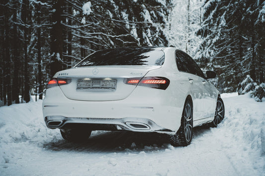 Pneus d’hiver au Québec : comment bien choisir votre ensemble pour affronter la saison froide