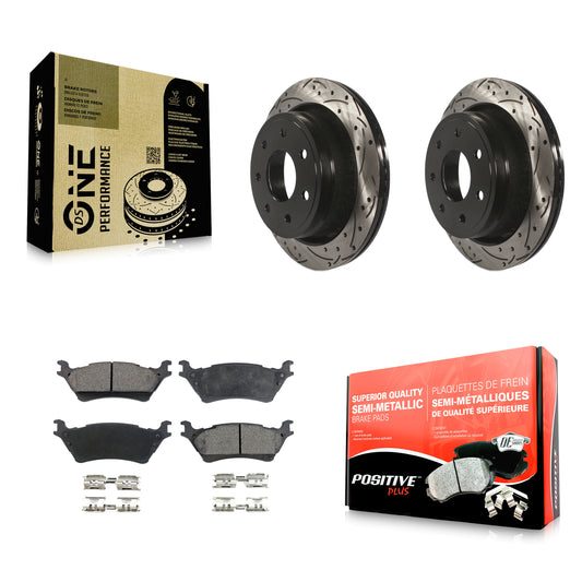 [Arrière] Kit de disque (percé rainuré revêtu) et plaquette (semi-métallique) de frein pour 2012-2014 Ford F-150 avec 7 Lug Wheels KDF-100447